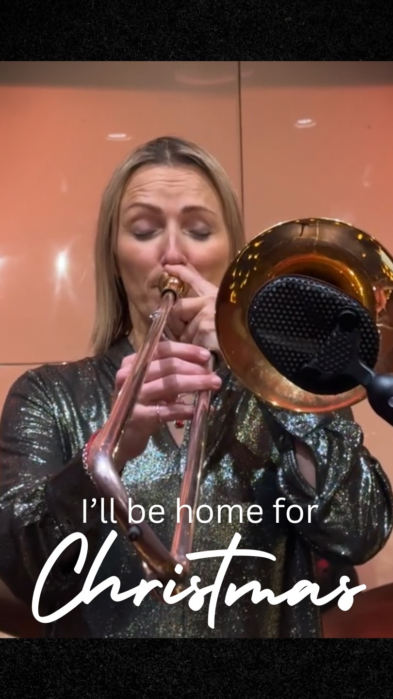 A little Happy Christmas video from me! xxx

Purchase all sorts of sheet music here:
https://caroljarvis.com/products-page/

Huge thanks to:
@roslarts (venue) 
@sameverymusic (arranger)
Chris Traves (audio & video)
Warren Zielinski & Cat Parker (violins)
Sarah Chapman (viola)
James Jarvis (cello)
Andy Vinter (piano)
Sandy Suchodolski (bass)
Dave Tandy (drums)
and of course @rathtrombones