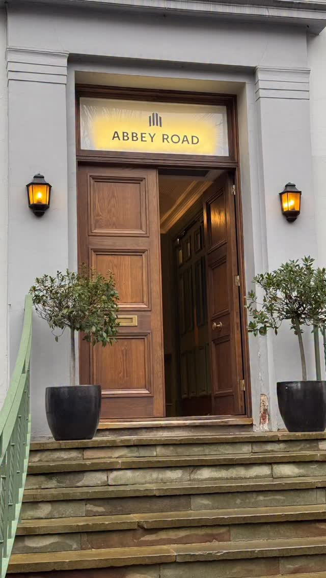 You can always rely on Ed to bring the sunshine! ☀️